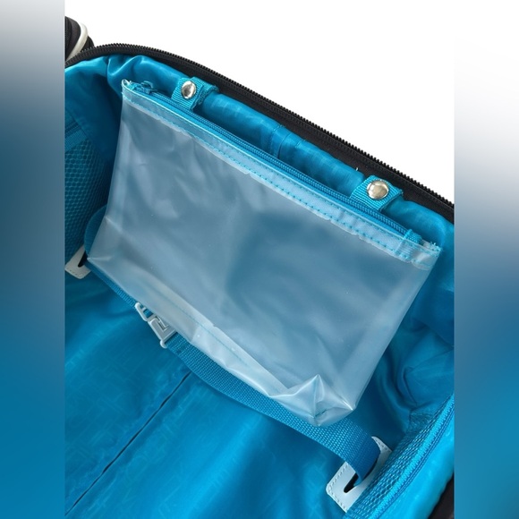 Diane Von Furstenberg brown + white trim rolling travel luggage suitcase 22x13" - Picture 11 of 12